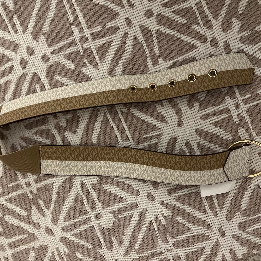 Michael Kors belt